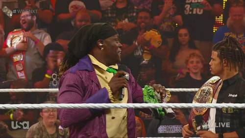 R Truth y Wes Lee en WWE NXT 25 de octubre 2022
