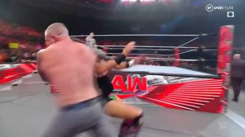 The Miz vs Dexter Lumis en WWE RAW 28 de noviembre 2022