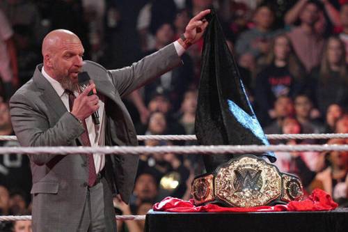 Triple H y el nuevo Campeonato Mundial de Peso Completo WWE Raw 24 04 2023