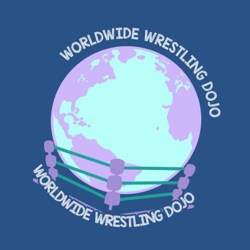 Superluchas - El logo de World Wrestling Doo sobre un fondo azul.