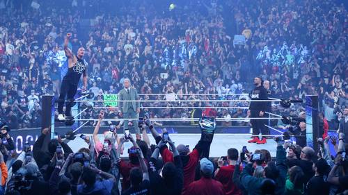 The Rock, Cody Rhodes y Roman Reigns en SmackDown (02/02/2024) / WWE