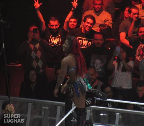 Ember Moon en el WWE Live! Bogotá, Colombia desde el Movistar Arena (23 de agosto de 2019) / William Beltrán / Superluchas.com / WWE / SÚPER LUCHAS