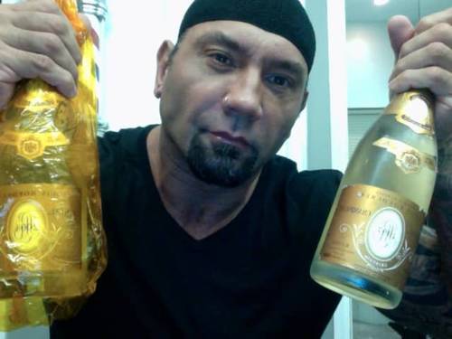 Batista desea Feliz Año a sus seguidores / Twitter.com/Real_DBautista