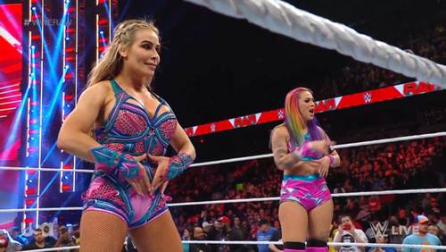 Superluchas - Dos luchadoras, Tegan Nox y Natalya, competirán por el Campeonato en Parejas en Survivor Series.