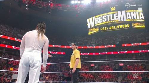 Seth Rollins y Logan Paul en WWE RAW 6 de marzo 2023