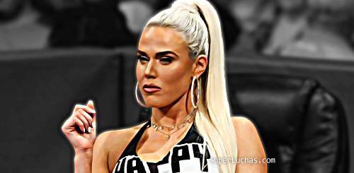 Lana está vendiendo sus atuendos de WWE en internet – Superluchas
