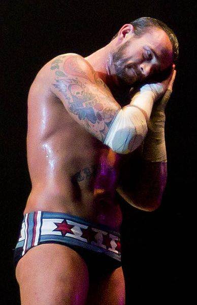 Cm Punk preparando GTS/ Photo by Ed Webster - Wikipedia.org