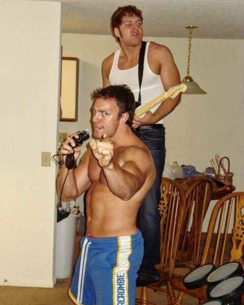 Jon Moxley y LA Knight cuando vivían juntos