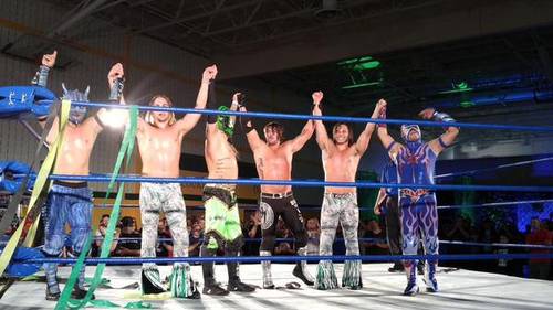 Team AAA y The Bullet Club (AJ Styles y The Young Bucks) en CHIKARA King of Trios 2015