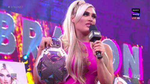 Tiffany Stratton en WWE NXT 30 de mayo 2023
