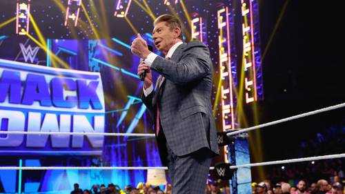 Vince McMahon en (SmackDown 17-06-22)