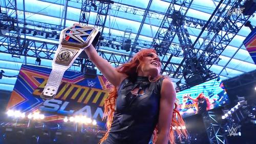 ¡Becky Lynch es la nueva Campeona SmackDown!