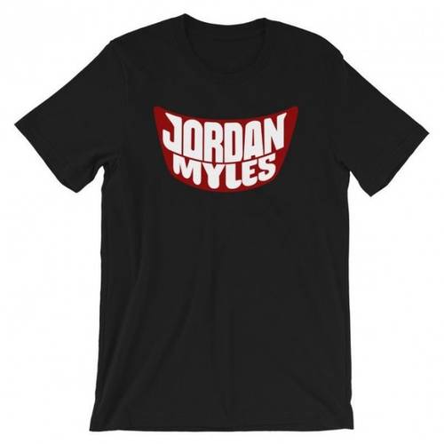 La camiseta de Jordan Myles
