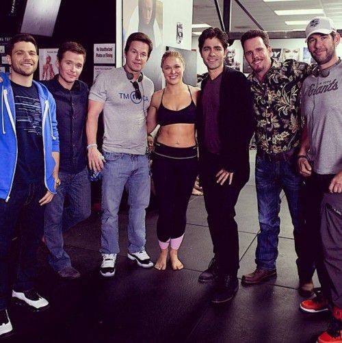 Ronda Rousey y Mark Wahlberg ya estuvieron juntos en la cinta Entourage (2015)
