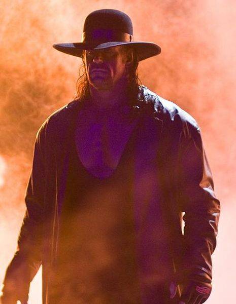The Undertaker / Photo by: David Seto - Wikipedia.org