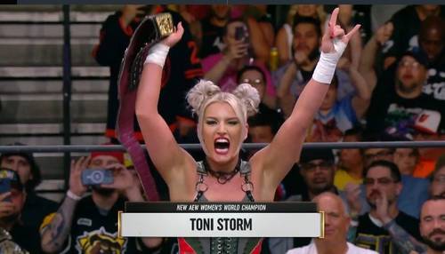 Toni Storm gana el Campeonato Mundial Femenil AEW en Double or Nothing 2023