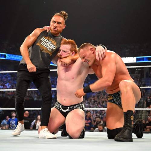 Butch Sheamus y Ridge Holland The Brawling Brutes