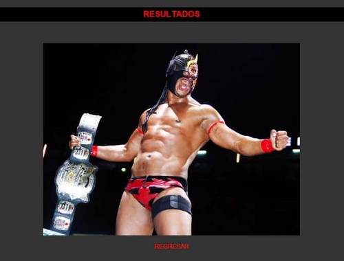 Draón Rojo Jr., nuevo Campeonato Mundial Histórico NWA de Peso Medio, tras vencer a Prince Deviit / Arena México - 28 de septiembre de 2012 / www.cmll.com