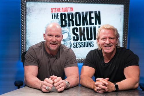 &quote;Stone Cold&quote; Steve Austin y Jeff Jarrett en The Broken Skull Sessions (mayo de 2022) / WWE