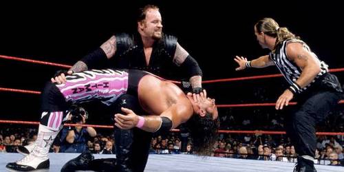 Leyenda afirma que Undertaker influyó en que no firmase con WWE