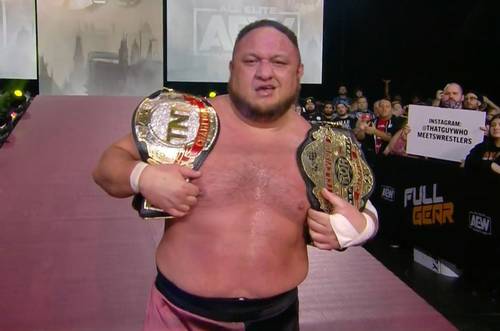 Samoa Joe como Campeón TNT y Campeón de la Televisión ROH en Full Gear 2022 / AEW