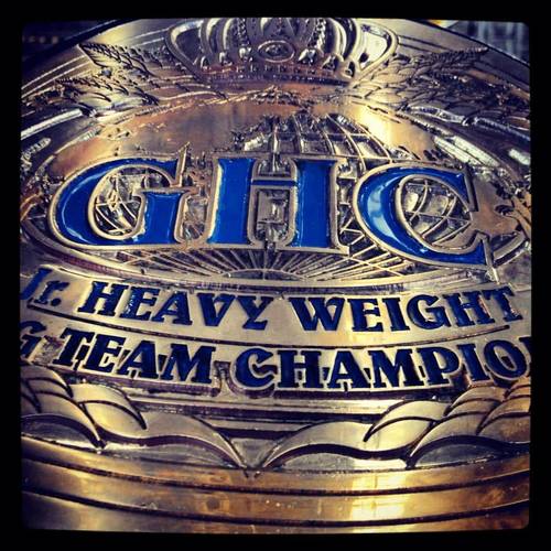 GHC Junior Heavyweight Tag Team Championship de Los Mexitosos (Súper Crazy y Ricky Marvin) / Image by Tercera Caída en Facebook