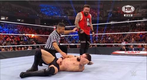 Kevin Owens y Finn Bálor - WWE Raw 15 de noviembre 2021