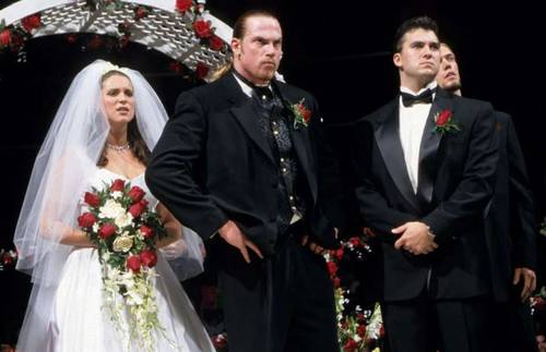 La historia que involucró a Stephanie McMahon, The Undertaker, Triple H y Test en la Era de la Actitud