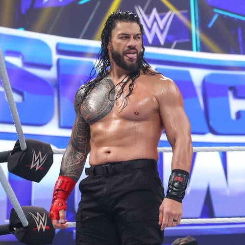 Roman Reigns en WWE SmackDown en 2021