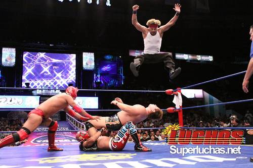 Poder Méxica regresa a la Arena México (14 agosto 2009) / Photo by Rostro Oculto - Súper Luchas