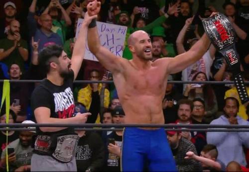 Claudio Castagnoli y Wheeler Yuta en ROH Final Battle 2022