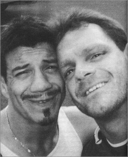 Eddie Guerrero y Chris Benoit (q.e.p.d.) Eddie Guerrero a Chris Benoit