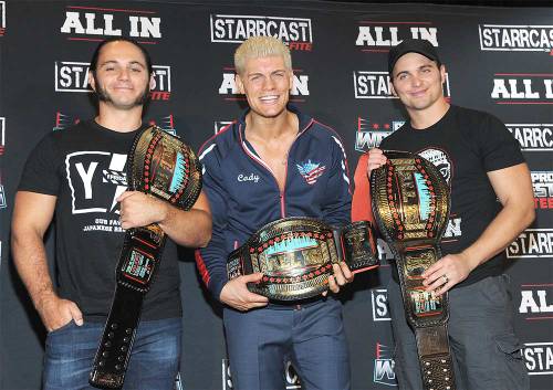 Cody Rhodes y los Young Bucks