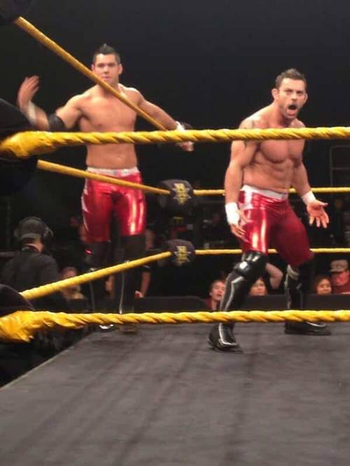 Davey Richards & Eddie Edwards en NXT - twitter.com/markinout