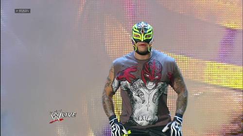 Rey Mysterio Regresa (RAW - SuperShow 16/7/12) / Facebook.com/WWE