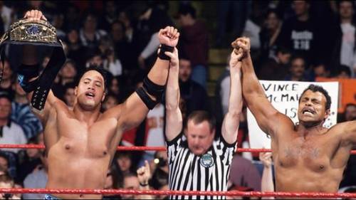 The Rock y Rocky Johnson en WWE WrestleMania 13 (23/03/1997) / WWE
