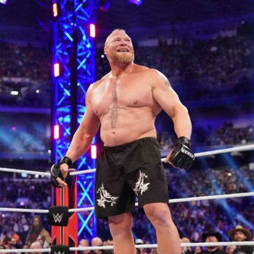Brock Lesnar tras ganar el Royal Rumble 2022 - WWE
