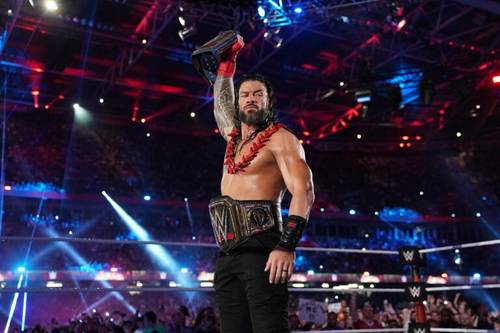 Roman Reigns el Campeón Universal Indiscutible WWE