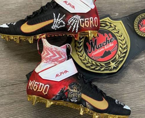 Penta El Zero Miedo Gifts George Kittle With San Francisco 49ers