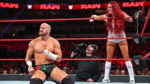 Mike y Maria Kanellis en Raw - WWE
