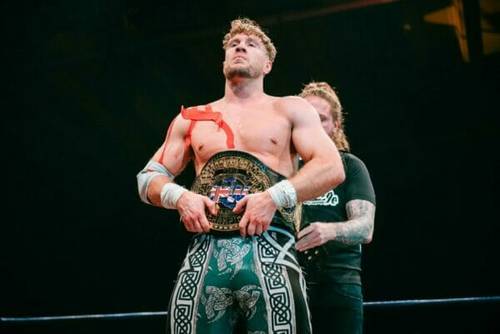 Will Ospreay como Campeón Mundial de Peso Completo 1PW - One Pro Wrestling