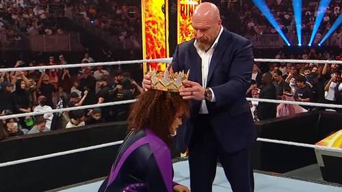 Triple H corona a Nia Jax como la Queen of the Ring 2024 en WWE