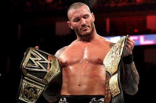 RandyOrton fue el último Campeón Mundial de Peso Completo antes de la unificación de títulos en TLC 2013 / WWE ©