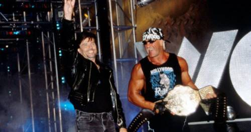 Eric Bischoff y Hulk Hogan en WCW