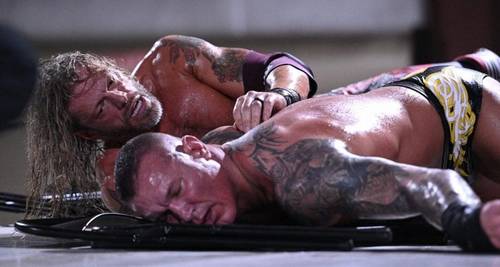 Edge y Randy Orton en WrestleMania 37