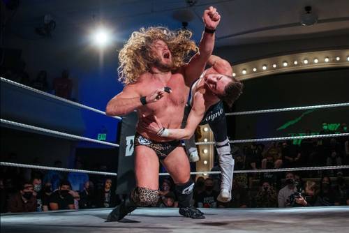 Joey Janela y Nick Wayne en DEFY