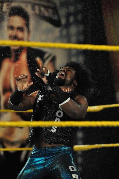 Xavier Woods en WWE FCW