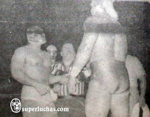 Hulk Hogan vs. Canek
