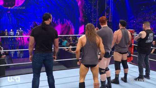 The Brawling Brutes y The Judgment Day en WWE RAW 21 de noviembre 2022