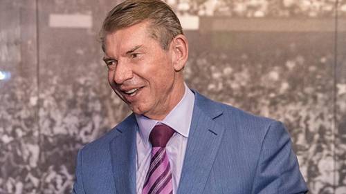 Vince McMahon llamó a Mark Henry